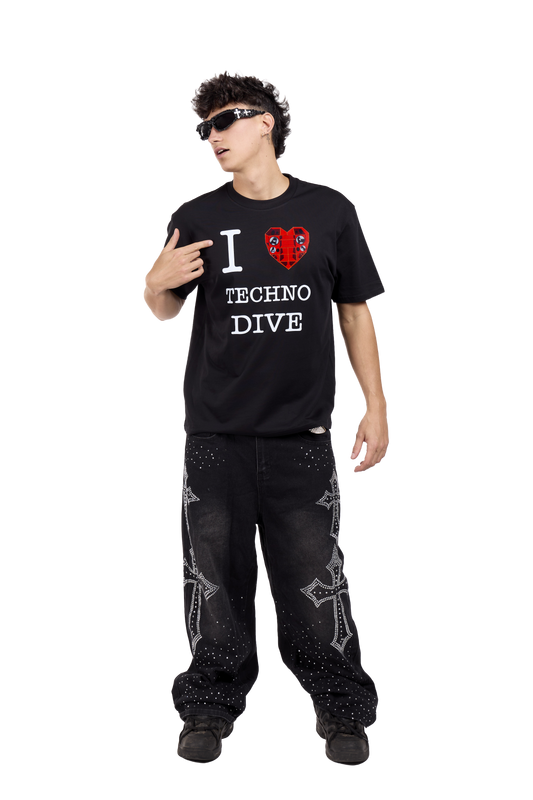 Techno Dive